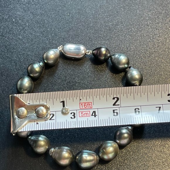 Tahitian Baroque Black Pearl Bracelet - Picture 6 of 7